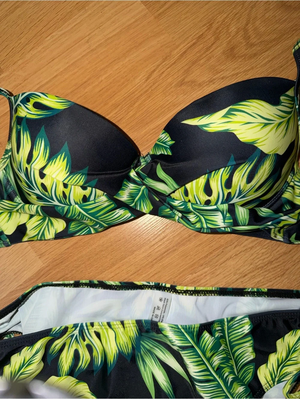 Women’s Black Tropical Leaf Bikini Set - Push-Up Top and Tie-Side Bottoms - Picture 3 of 4
